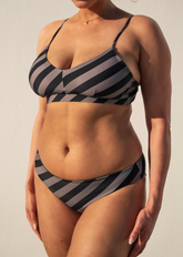 Love top - bold stripes & black