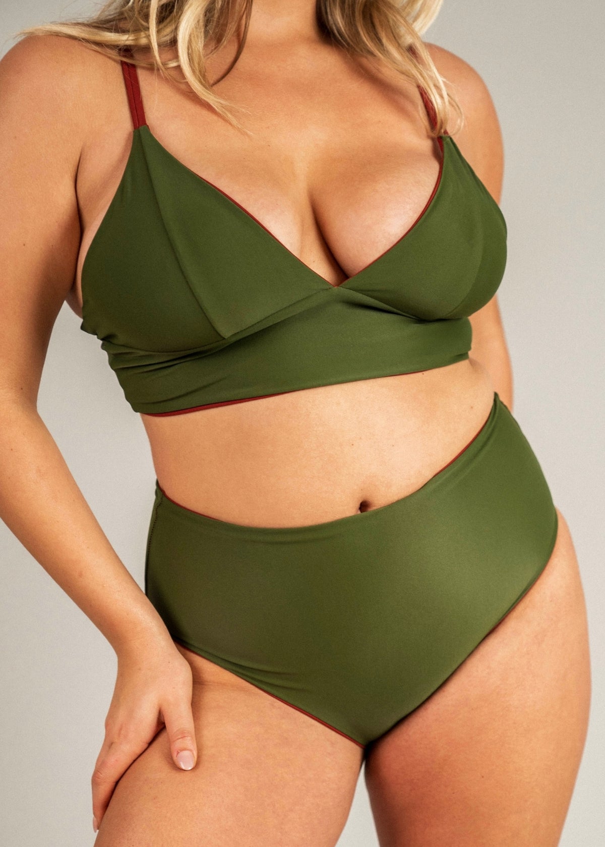 Flow top - deep red & forest