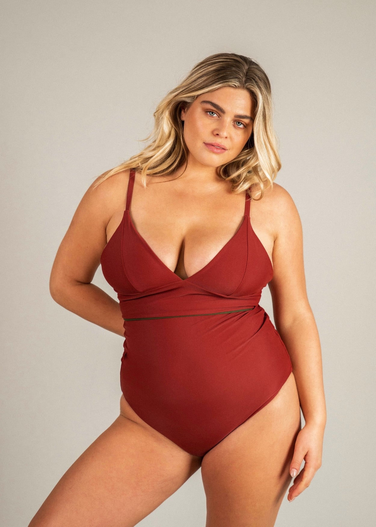 Flow top - deep red & forest