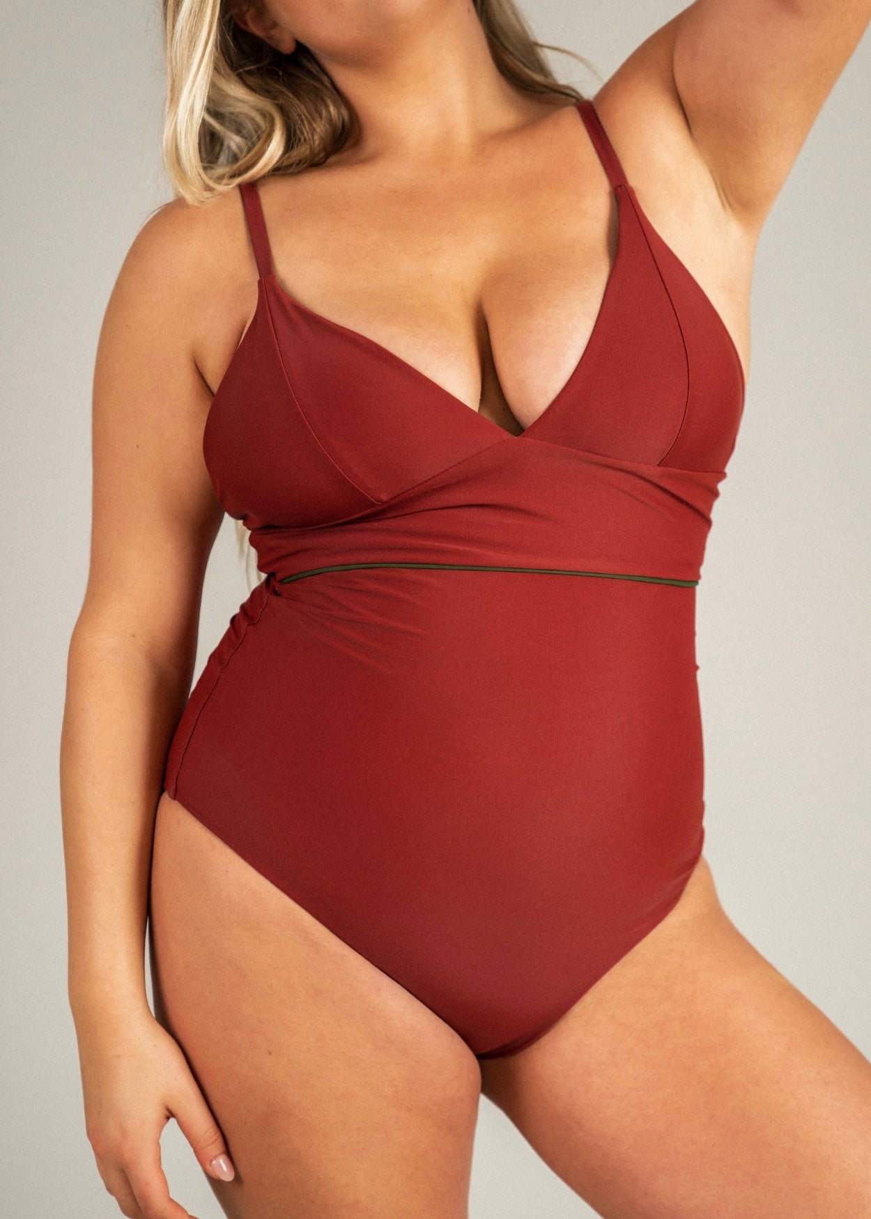 Flow top - deep red & forest